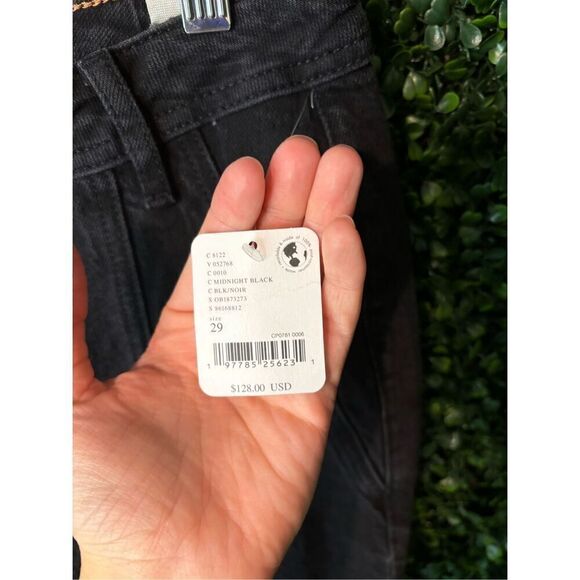 Free People Mona High Rise Flare Slit Jeans Sz 29 NWT Midnight Black CRVY - Picture 3 of 6